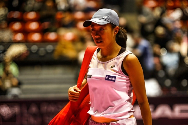 张帅赛前退出奥斯汀站将中国一姐位置“拱手让给”郑钦文