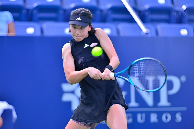 王欣瑜错失2赛点被逆转无缘女单八强