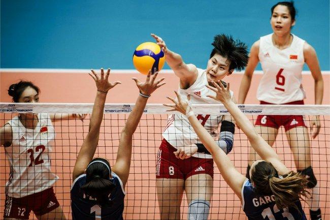 U21女排世锦赛中国3-0横扫阿根廷 小组第一进8强！