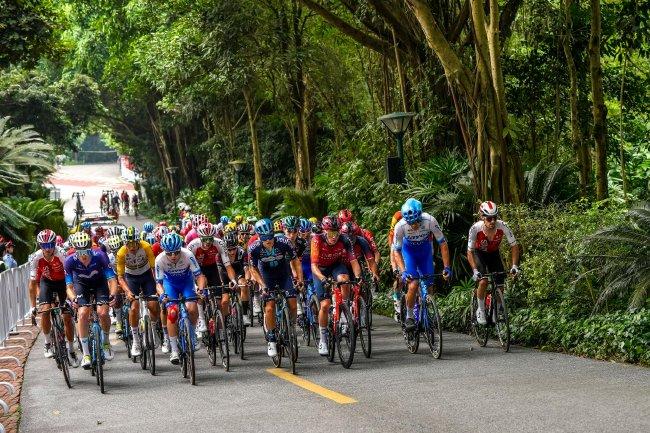 环广西第三赛段：五爬青秀山 奥拉夫·库伊混战夺冠