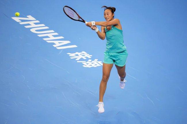郑钦文闯入珠海WTA超级精英赛决赛，与玛雅一决高下