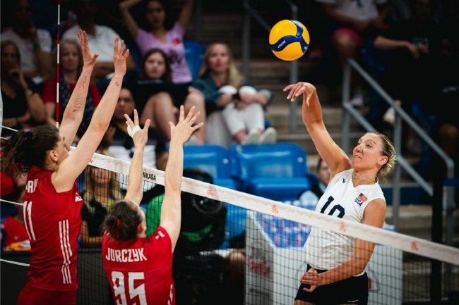 女排世联赛土耳其零封韩国 波兰挫美国豪取8连胜