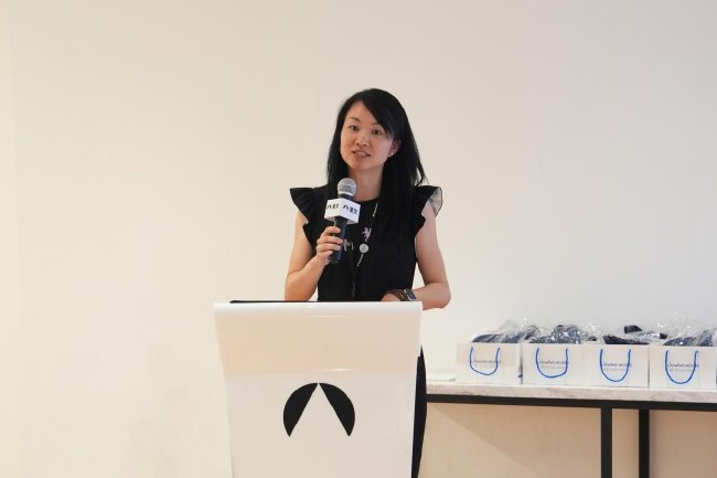 （深圳爱文学校校长徐吉）
