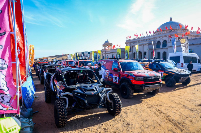 2025中國汽車(chē)場(chǎng)地越野錦標賽杭錦旗站盛大開(kāi)幕