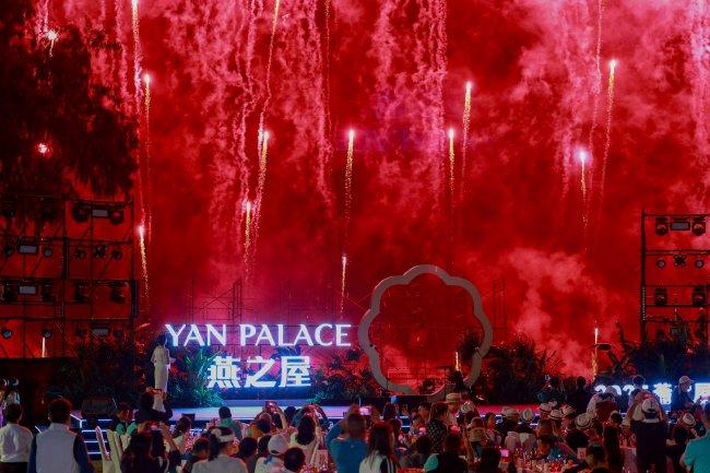 对高尔夫的热爱在南海之滨绽放