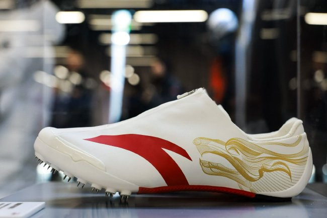 中国钢架雪车国家队比赛用鞋