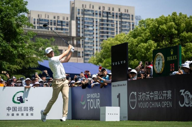 2025年沃尔沃中国公开赛决赛轮，德国名将雅尼克-保罗（Yannik Paul）从1号洞出发