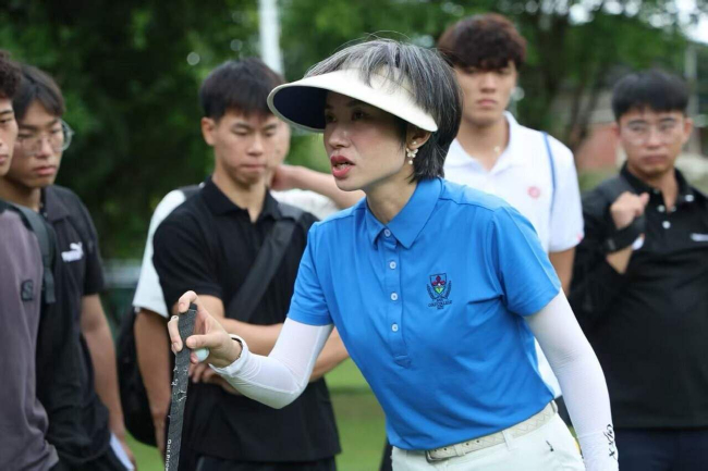 北京师范大学教育学博士邵雪云在教学中
