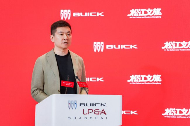 上汽通用汽车别克市场营销部副部长刘震致辞