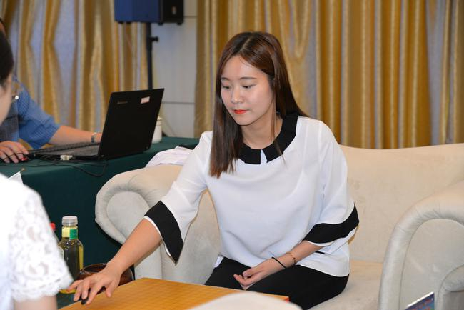 吴侑珍止步四连胜