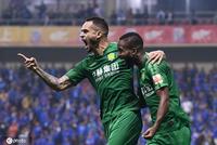 中超-巴坎布传射奥古斯托破门 国安客场2-1申花