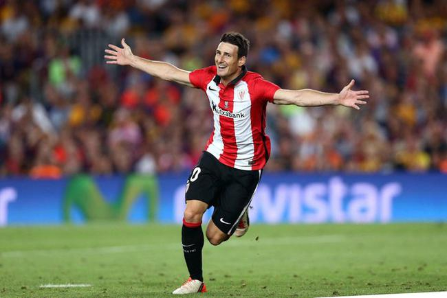 阿杜里斯宣布退役