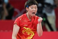连扳3局4-2战胜孙颖莎 王曼昱首夺世乒赛女单冠军