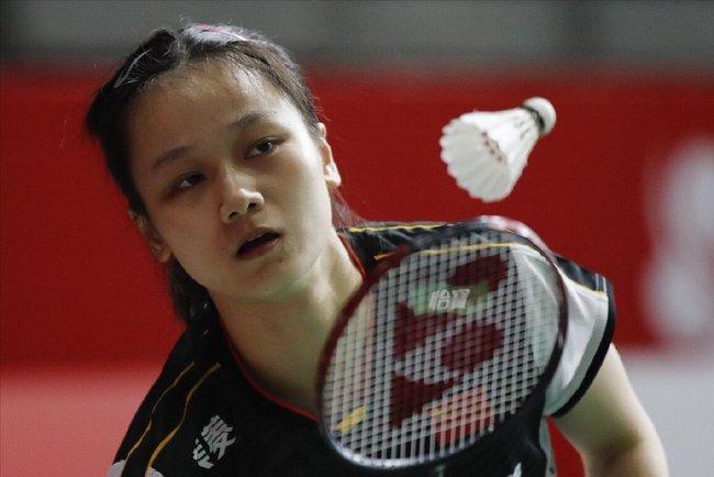 2023年中国香港羽毛球赛张艺曼赢德比进决赛 混双临时组合横扫过关！