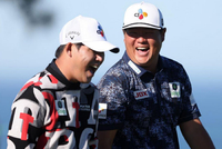 威士伯锦标赛任成宰领先一杆 霍夫兰窦泽成淘汰