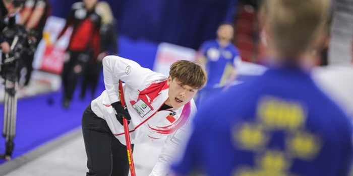 冰壶世锦赛中国男队负俄罗斯 加拿大瑞士并列