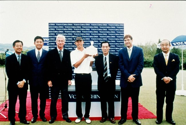 1997年，程军赢得第三届沃尔沃中国公开赛冠军