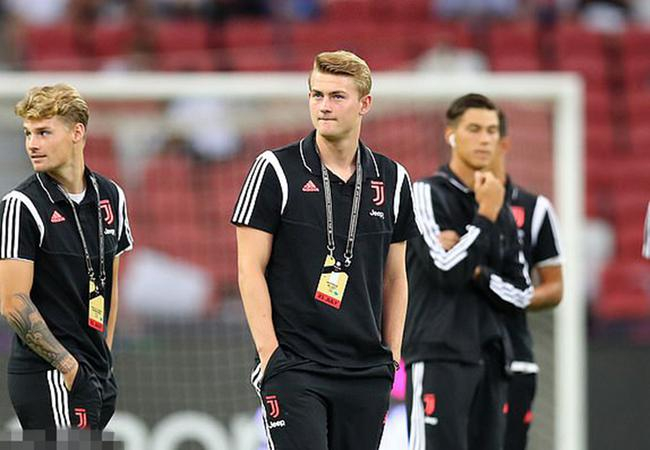 德利赫特等待首秀