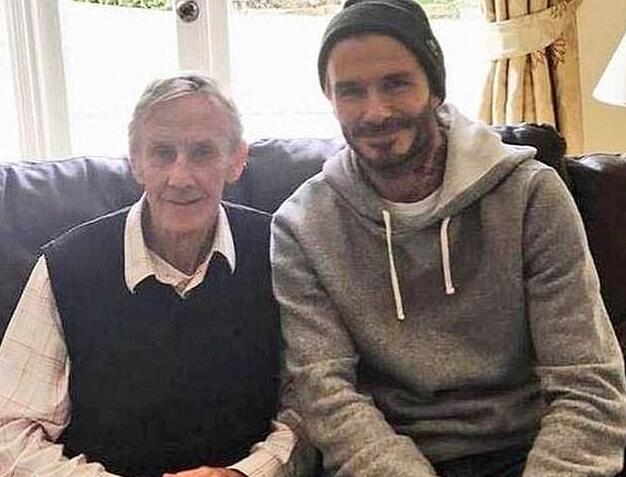 资料图：小贝看望晚年的哈里森