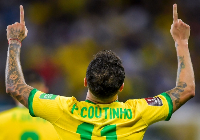 库蒂尼奥进球，巴西4-0