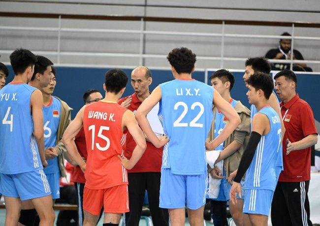 U18男排亚锦赛中国3-2巴基斯坦 时隔12年重返决赛