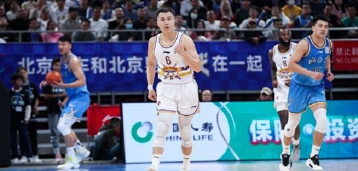 北京德比北控逆转首钢 张帆24分翟晓川20+10