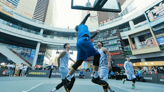 PL队张辉大心脏远投绝杀比赛