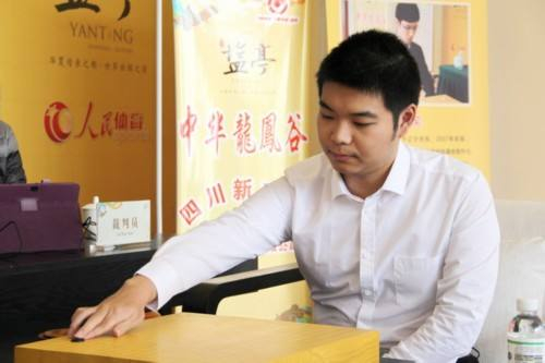 芈昱廷在名人战比赛中