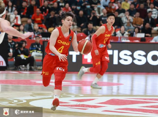 差距太大！中澳女篮罚球15比48 中国失误22次