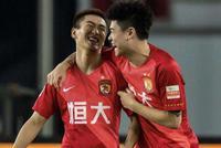 恒大宣布处罚韦世豪杨立瑜:停赛两天 罚款30万