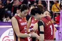 知情人道出朱婷手腕受伤原因 第3局换边后被疼哭
