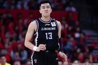 CBA-郭艾伦28分辽宁胜广州 阿联25+10广东10连胜
