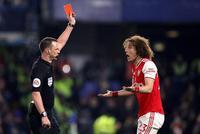英超-切尔西2-2平10人阿森纳 阿圭罗绝杀曼城1-0