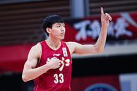 吴前13助攻兰兹博格狂飙55分 浙江1分险胜山东