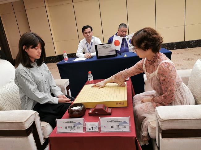 崔精胜藤泽里菜 率韩国队夺冠