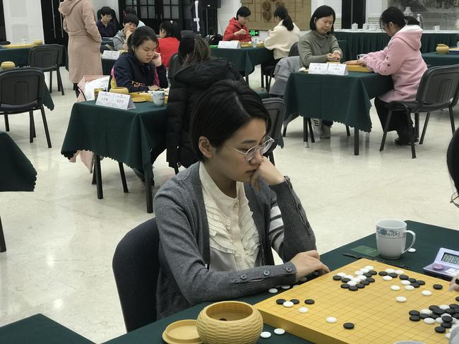 於之莹晋级16强