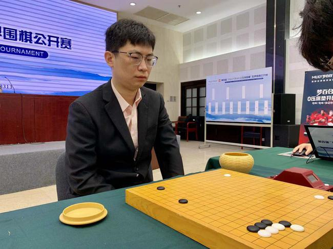 天津四建队孟泰龄