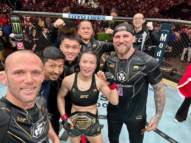 张伟丽UFC300收入保守估值 超200万美元