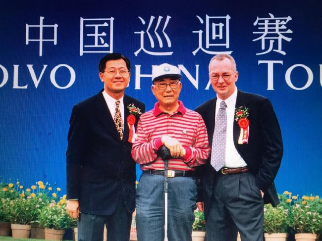 沃尔沃中国巡回赛的开幕赛在深高举行