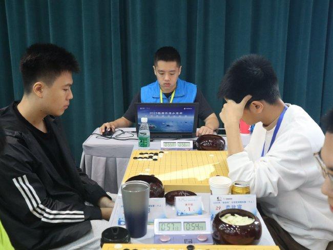 围棋天才胡子豪简介图片