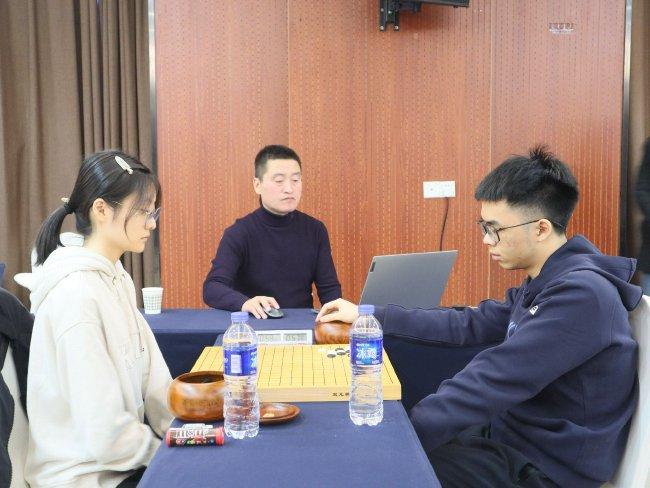 棋王争霸赛唐嘉雯止步第二轮 丁浩谢科等晋级八强