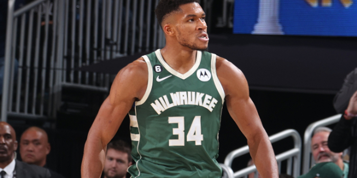 字母哥NBA录像回顾巅峰表现