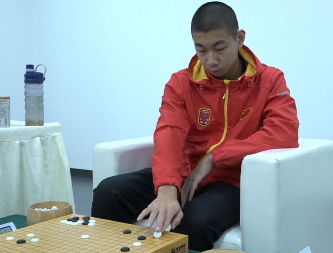 黄春棋四段