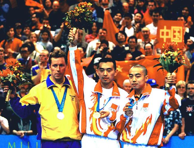 悉尼奥运会老瓦最终获得银牌