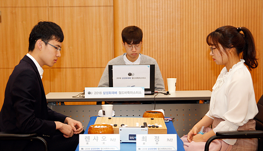 连笑胜韩国女子第一人崔精