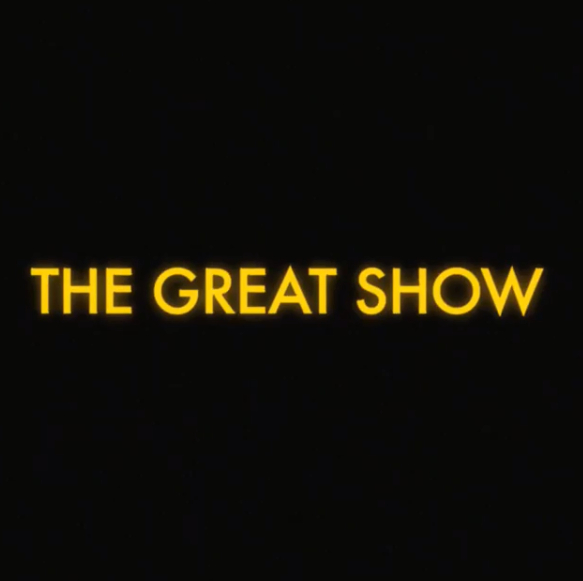 这场大秀，只有外国人眼里的精彩？