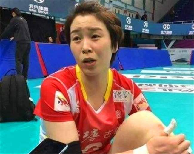 昔日浙江女排主攻李静