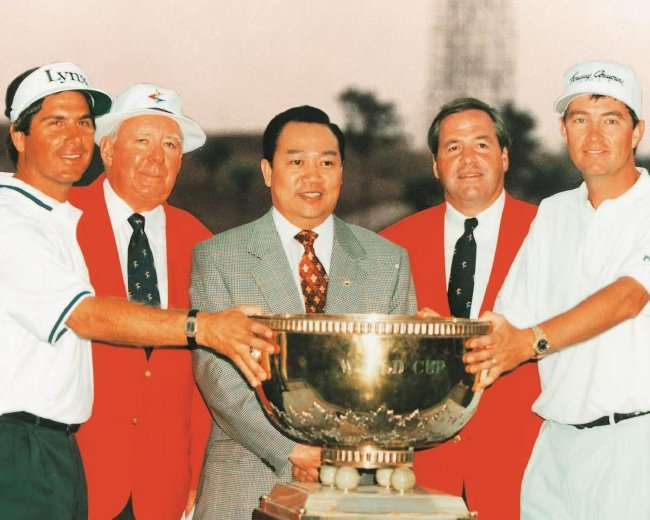 高尔夫世界杯在不雅澜湖举行（像片来改过浪高尔夫）