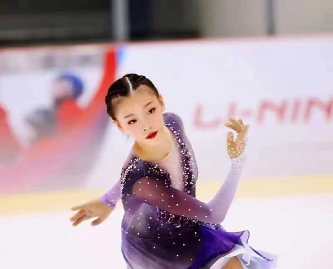 女单冠军:王芓乔