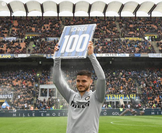 伊卡尔迪成为焦点